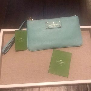 NWT Kate Spade Wristlet/Clutch